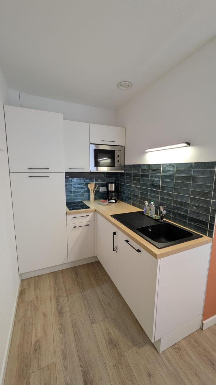 Studio Rez De Chaussee Avec Terrasse Centre Thermal Et Touristique - Casa Amnéville Exteriör bild